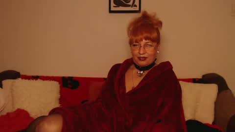 Snapshot of secretrosemary chatting on 12/15/24, 07:21 SecretRosemary online show from 12/15/24, 07:21