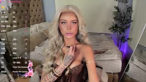 Snapshot of secrets_bae chatting on 02/17/26, 08:26 secrets_bae online show from 02/17/26, 08:26