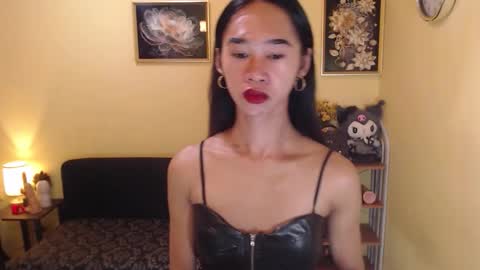 ashly online show from 09/22/25, 06:26