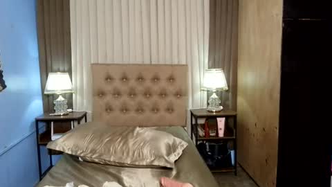 Snapshot of seductive_astrid chatting on 07/14/26, 10:21 seductive_astrid online show from 07/14/26, 10:21