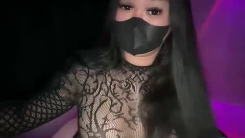 Snapshot of seductive_athenaxx chatting on 04/14/26, 04:24 Athena online show from 04/14/26, 04:24