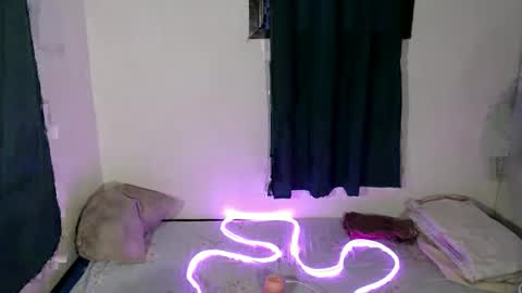 Snapshot of seductive_chailyn chatting on 10/09/25, 08:23 just call me baby online show from 10/09/25, 08:23