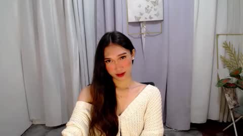 Snapshot of seductive_kimxxx chatting on 01/17/26, 04:43 your miss universe kim online show from 01/17/26, 04:43