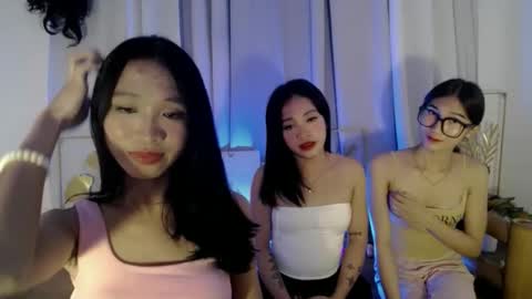 Snapshot of seductive_kimxxx chatting on 03/27/26, 04:51 your miss universe kim online show from 03/27/26, 04:51