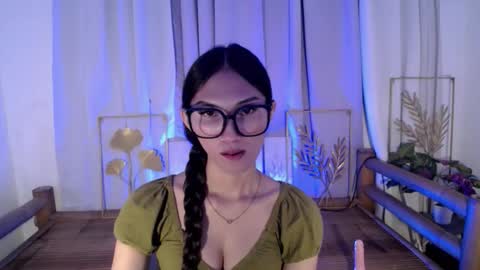 Snapshot of seductive_kimxxx chatting on 05/03/26, 04:40 your miss universe kim online show from 05/03/26, 04:40