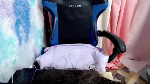 seductive_leaxx online show from 05/13/26, 05:05