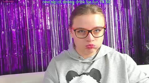 Snapshot of seductive_she_wolf chatting on 12/31/24, 12:21 seductive_she_wolf online show from 12/31/24, 12:21