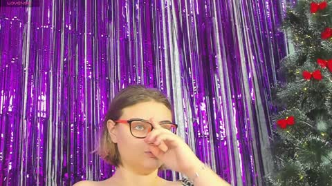 Snapshot of seductive_she_wolf chatting on 01/04/25, 10:38 seductive_she_wolf online show from 01/04/25, 10:38