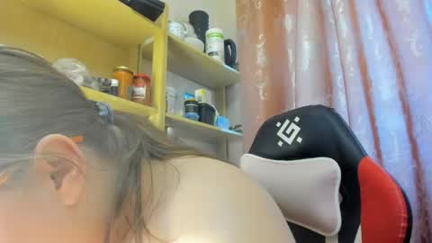 seductive_she_wolf online show from 04/27/26, 02:53