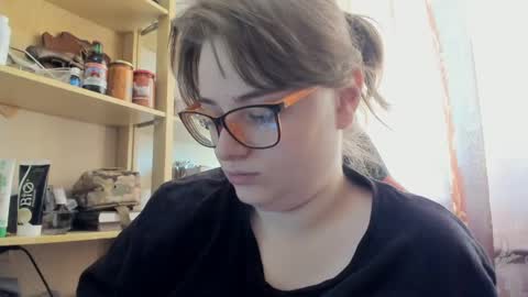 Snapshot of seductive_she_wolf chatting on 05/11/26, 04:04 seductive_she_wolf online show from 05/11/26, 04:04