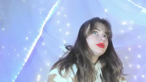 Snapshot of seductive_she_wolf chatting on 06/15/26, 11:29 seductive_she_wolf online show from 06/15/26, 11:29