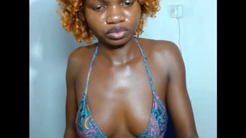 seductive_sugar247 online show from 04/24/26, 03:53