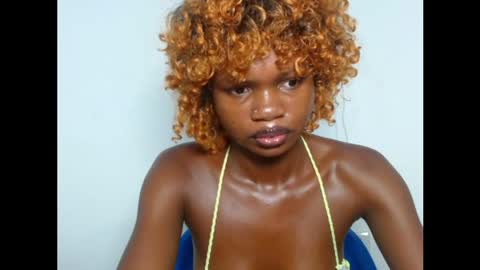 seductive_sugar247 online show from 04/26/26, 05:38
