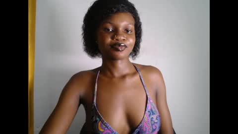 seductive_sugar247 online show from 05/03/26, 04:29
