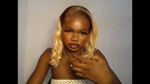 seductive_sugar247 online show from 06/18/26, 01:50