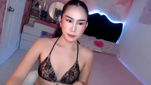 Vanessa online show from 05/16/26, 12:29