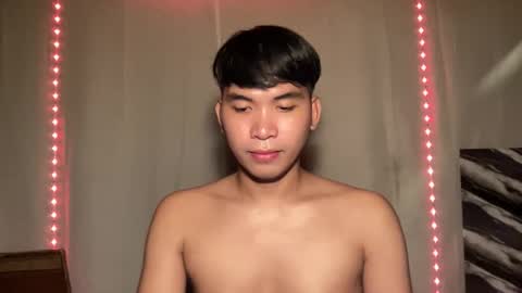 Snapshot of seductive_william chatting on 04/07/26, 02:17 William online show from 04/07/26, 02:17