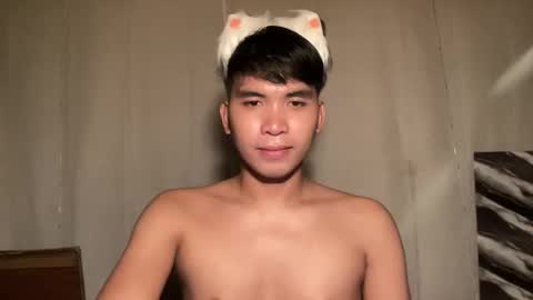 Snapshot of seductive_william chatting on 04/08/26, 10:59 William online show from 04/08/26, 10:59