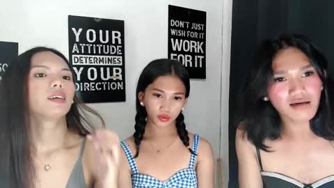 Snapshot of seductiveangelxxx_ chatting on 04/03/26, 02:04 seductiveangelxxx_ online show from 04/03/26, 02:04