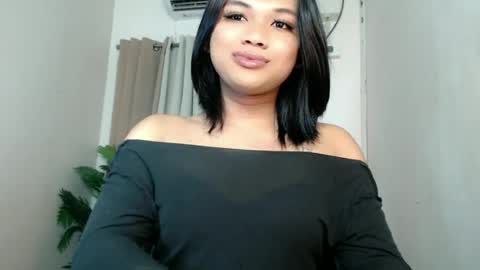Snapshot of seductivedeluxe69 chatting on 06/28/26, 06:52 Deluxe online show from 06/28/26, 06:52
