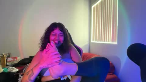 Snapshot of seductivemuse chatting on 10/25/25, 04:13 seductivemuse online show from 10/25/25, 04:13