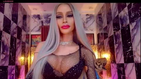 KATARINA LUST online show from 05/15/26, 01:34