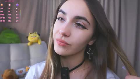 Snapshot of seeeyoubaby chatting on 09/28/25, 04:12 Slavia online show from 09/28/25, 04:12