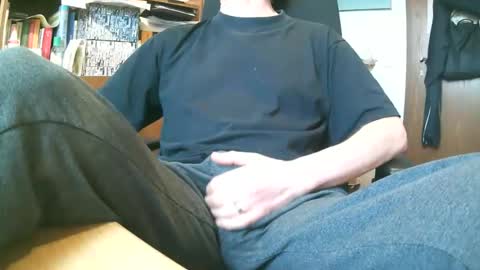 Snapshot of seidenlust chatting on 02/14/26, 01:08 SeidenLust online show from 02/14/26, 01:08