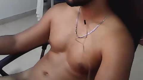 Snapshot of sek99 chatting on 02/13/26, 07:48 sek99 online show from 02/13/26, 07:48