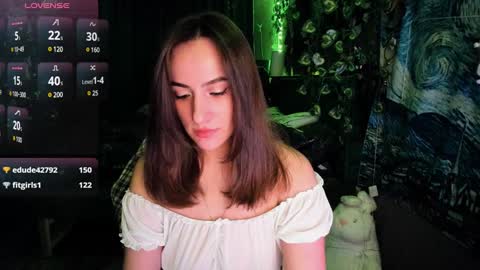 Snapshot of selby_paine chatting on 12/16/24, 10:34 Selby online show from 12/16/24, 10:34
