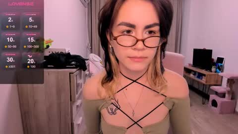 Snapshot of selectrra chatting on 02/13/25, 05:11 selectrra online show from 02/13/25, 05:11