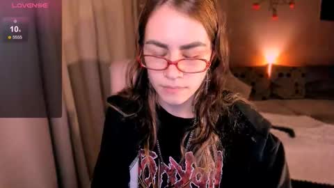 Snapshot of selectrra chatting on 09/21/25, 08:10 selectrra online show from 09/21/25, 08:10