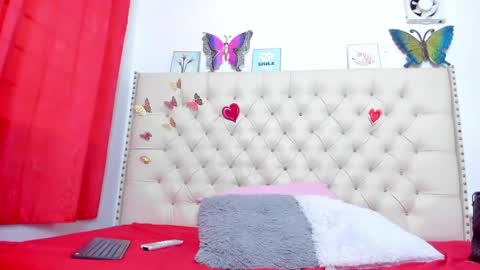 selena_beautyy online show from 05/04/26, 07:21