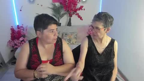 Snapshot of selena_ferreira chatting on 09/22/25, 11:34 Selena online show from 09/22/25, 11:34