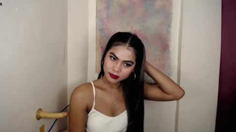 Snapshot of selena_fox2000 chatting on 04/05/26, 02:03 selena_fox2000 online show from 04/05/26, 02:03