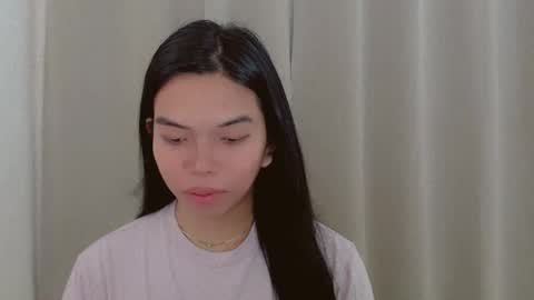 Selena online show from 12/04/24, 10:51