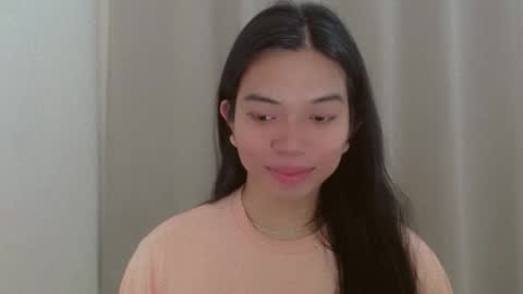 Selena online show from 12/12/24, 11:58