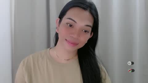 Selena online show from 01/05/25, 08:54