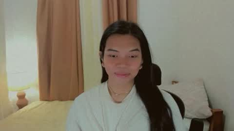 Selena online show from 12/19/25, 03:35