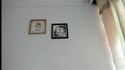 Karen online show from 12/03/25, 02:59