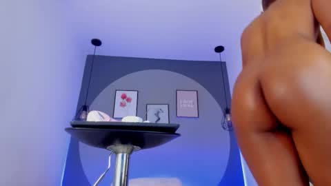 Selena online show from 10/13/25, 11:32