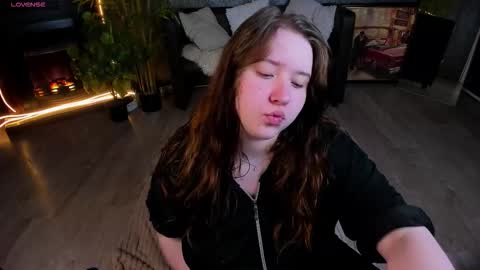 Snapshot of selena_muse_ chatting on 03/24/26, 05:34 Selena online show from 03/24/26, 05:34