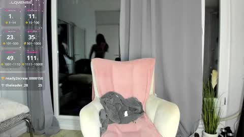 Selena online show from 02/27/25, 08:09