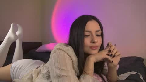 Snapshot of selena_riot chatting on 05/07/26, 07:41 sofi online show from 05/07/26, 07:41
