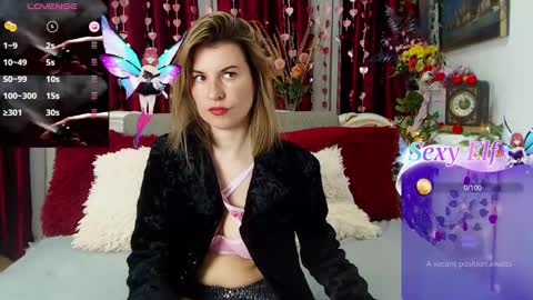 Selena online show from 02/13/25, 12:43