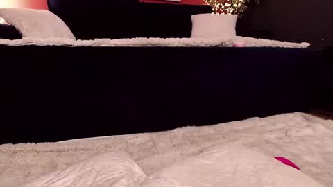 Selena Allure online show from 05/02/26, 03:44