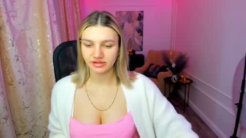 selenaemoore online show from 06/30/26, 03:51
