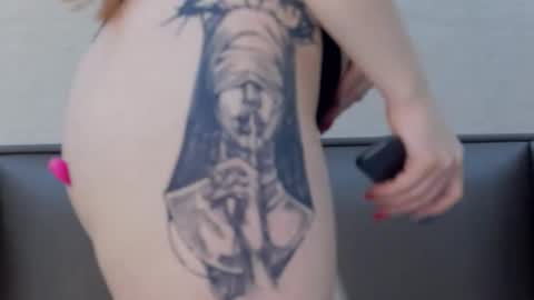 Snapshot of selenahanson chatting on 02/05/26, 05:06 SelenaHanson online show from 02/05/26, 05:06