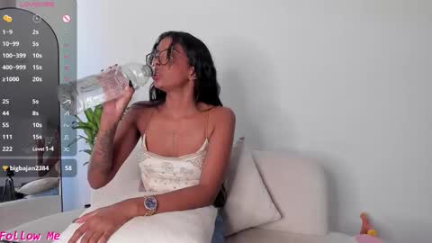 Snapshot of selenahoot chatting on 02/14/26, 03:20 Adriana3 online show from 02/14/26, 03:20