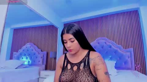 Snapshot of selenastonne chatting on 11/28/25, 08:44 selenastonne online show from 11/28/25, 08:44